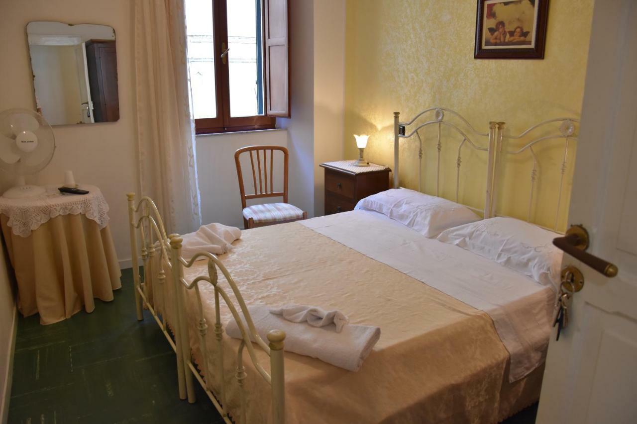 Il Ciclamino Bed And Breakfast Ascoli Piceno Exteriör bild