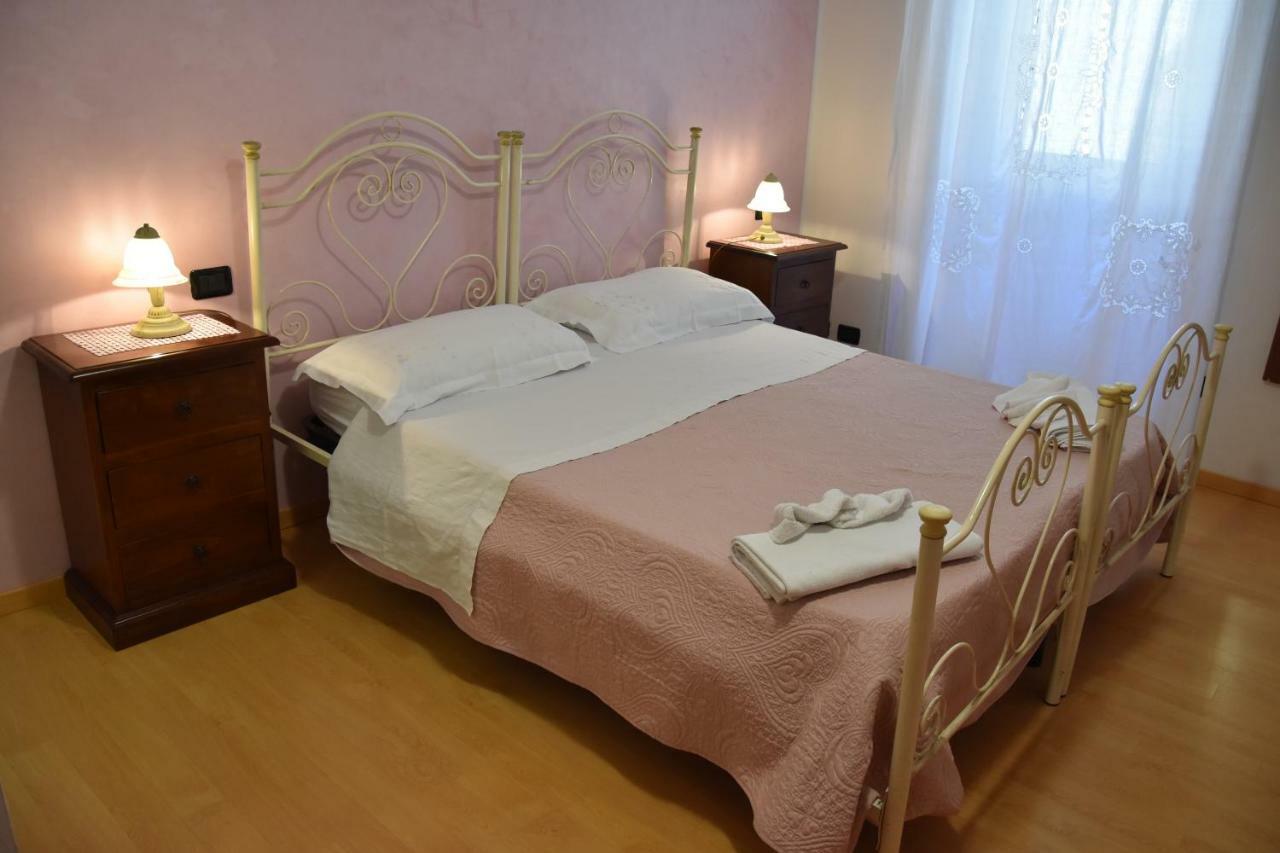 Il Ciclamino Bed And Breakfast Ascoli Piceno Exteriör bild